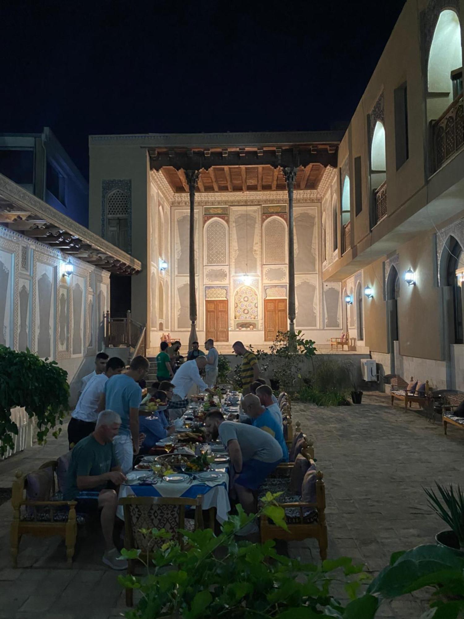 Sultan Hotel بخارى المظهر الخارجي الصورة